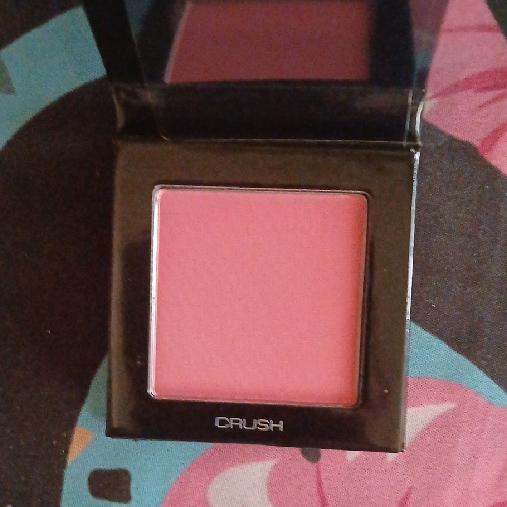 Incandescent Glowing Blush